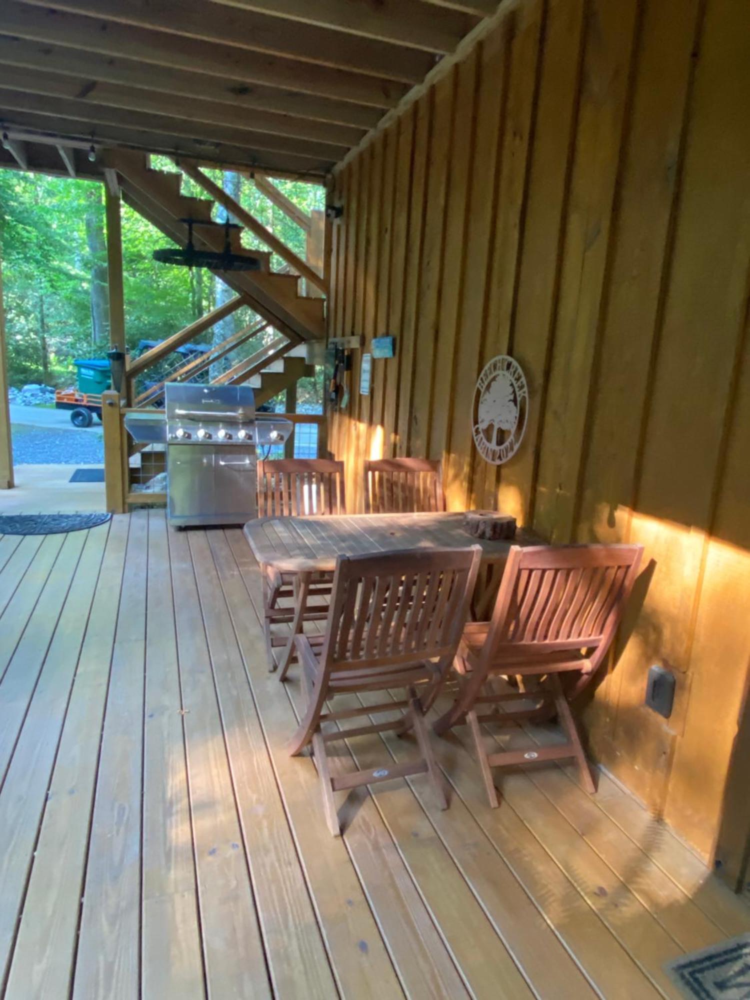 Beech Creek Cabin, Chalet Black Mountain